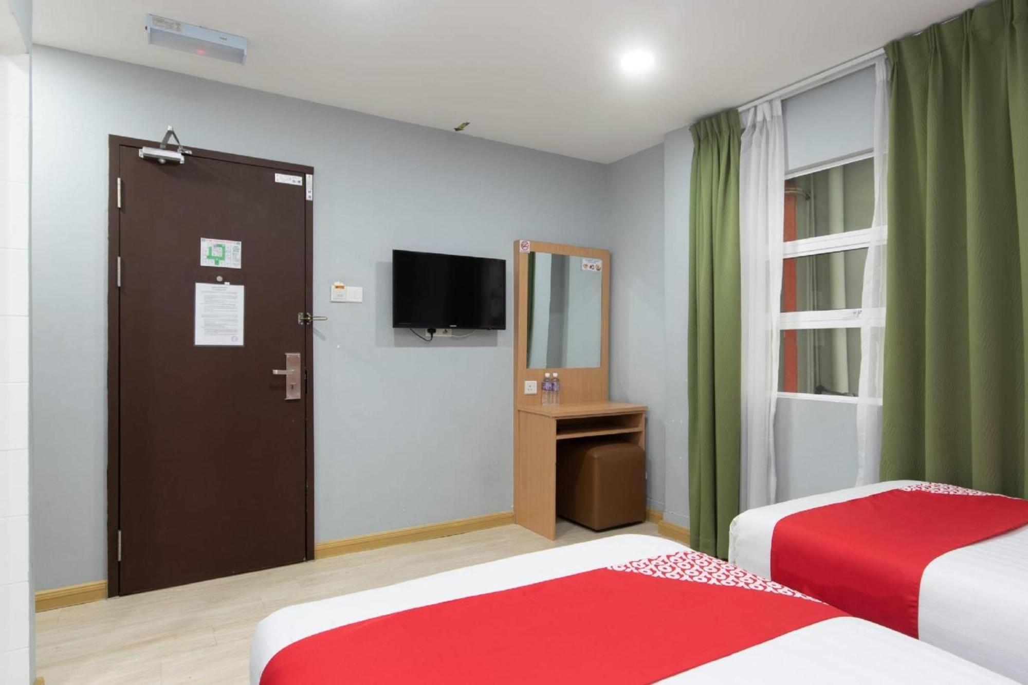 Capital O 89344 Labuan Avenue Hotel Kültér fotó